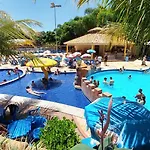Golden Dolphin Grand Hotel 656 - 2 Quartos - 6 Adultos E 1 Crianca Ate 5 Anos - Caldas Novas - Go